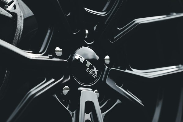 Les Inconvénients des Phares au Xénon : Ce que Vous Devez Savoir